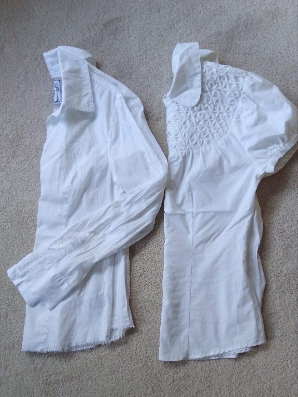 Set of Two White Button Blouse Short Sleeves And Long Sleeves